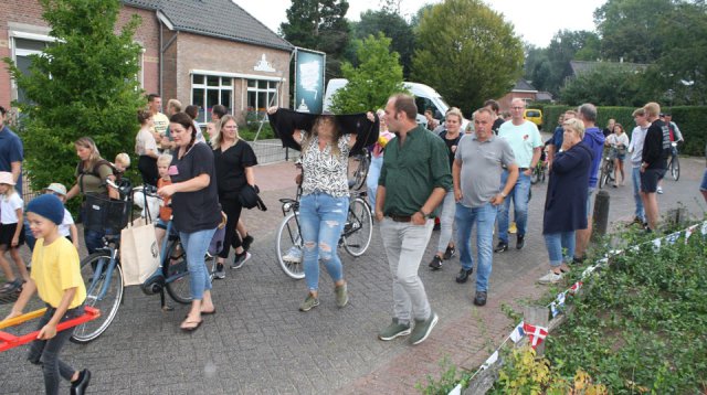 Zomerfeest optocht (vrijdag 25 augustus 2023)
